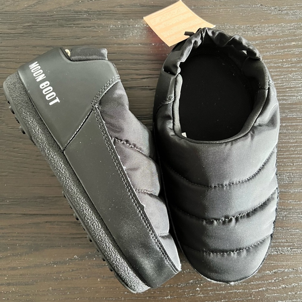 Moon boot women’s winter sneakers boots